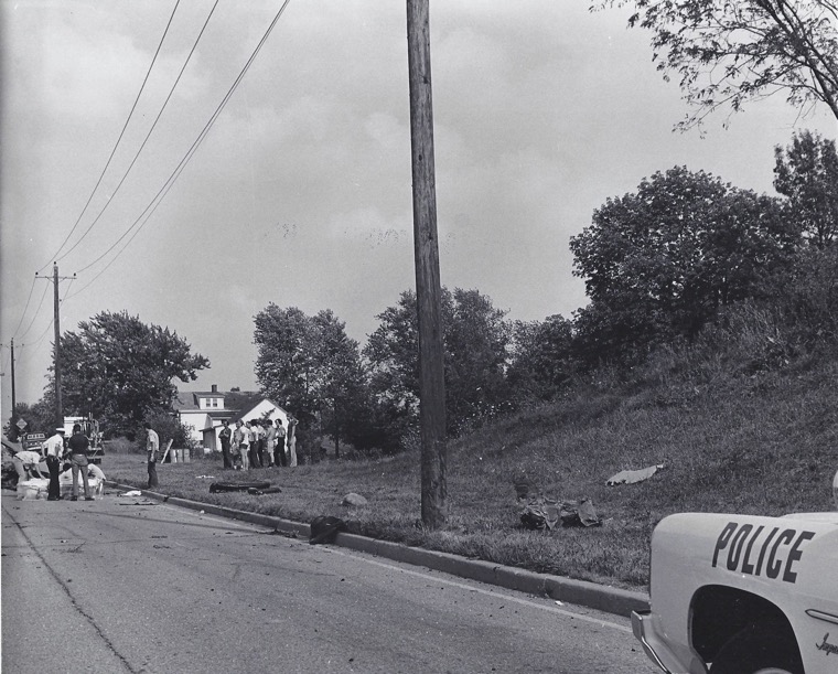 Auto Accident on School Section Road August 5 1977 4.jpg